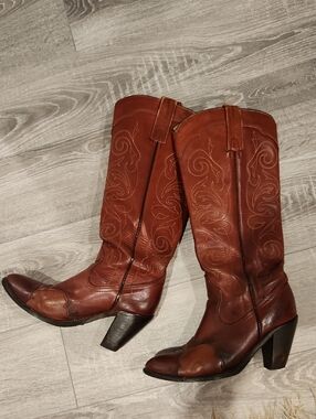 Frye Women's Rustic Brown Embroidered Leather Western Boots